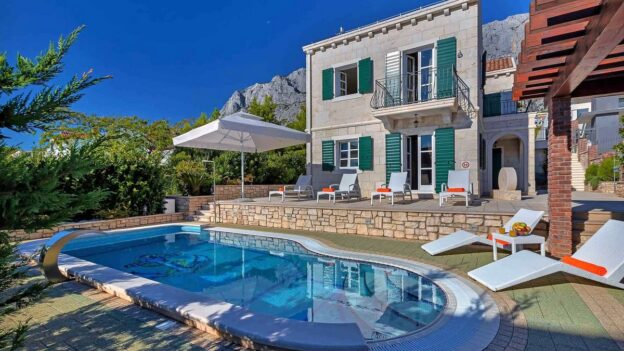 Stone villa with pool and sea view
